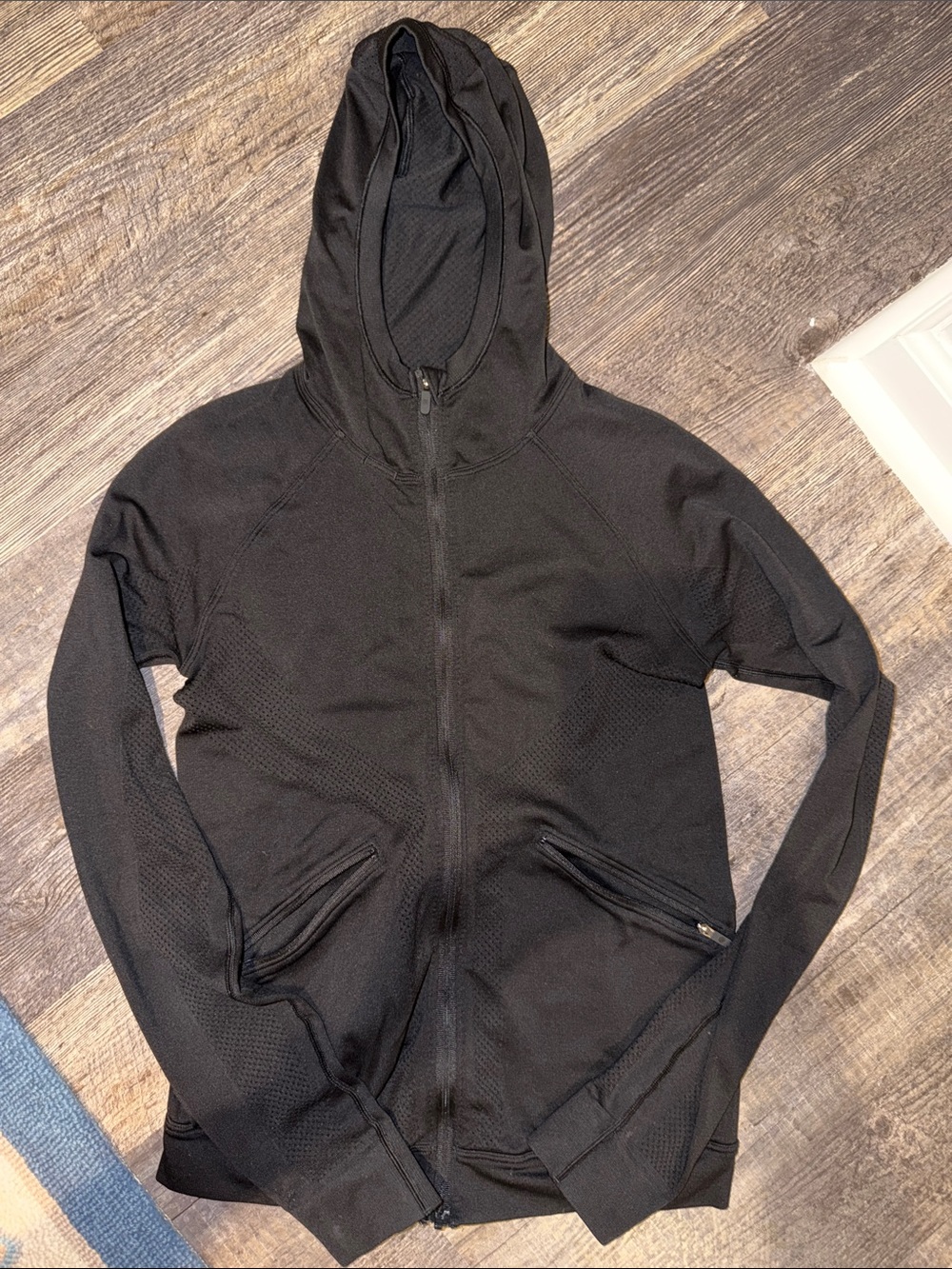 lululemon athletica Black Full-Zip Hooded Jacket - Picture 1 of 3
